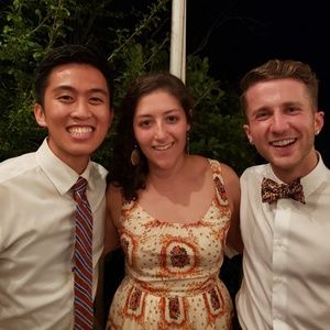 Meet your Posher, Danielle